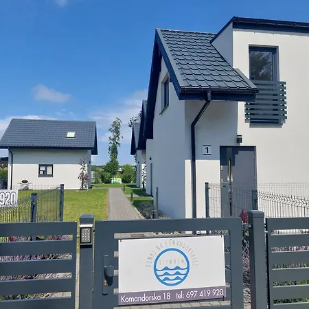 Na Komandorskiej Drewniane *