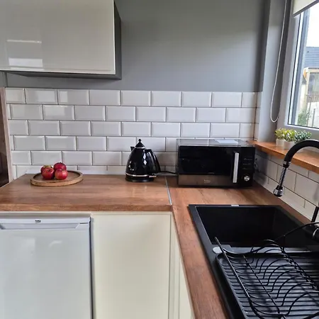 Na Komandorskiej Drewniane Apartament